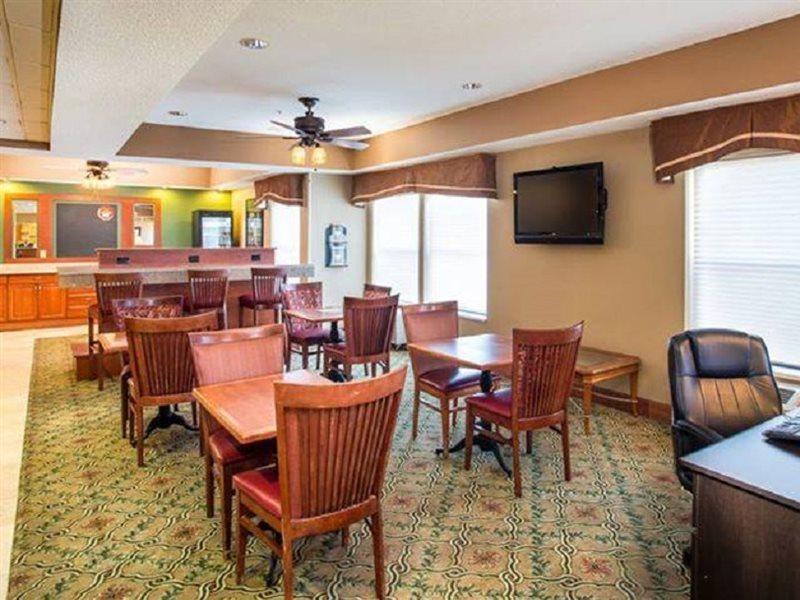 קלמזו Comfort Inn Wings Stadium מראה חיצוני תמונה