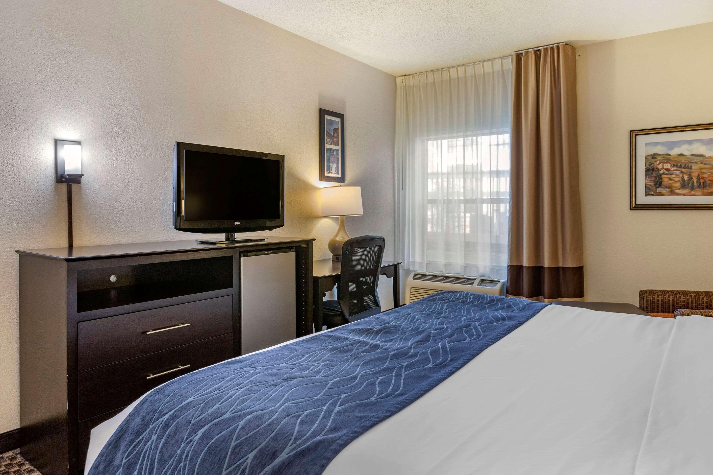 קלמזו Comfort Inn Wings Stadium מראה חיצוני תמונה